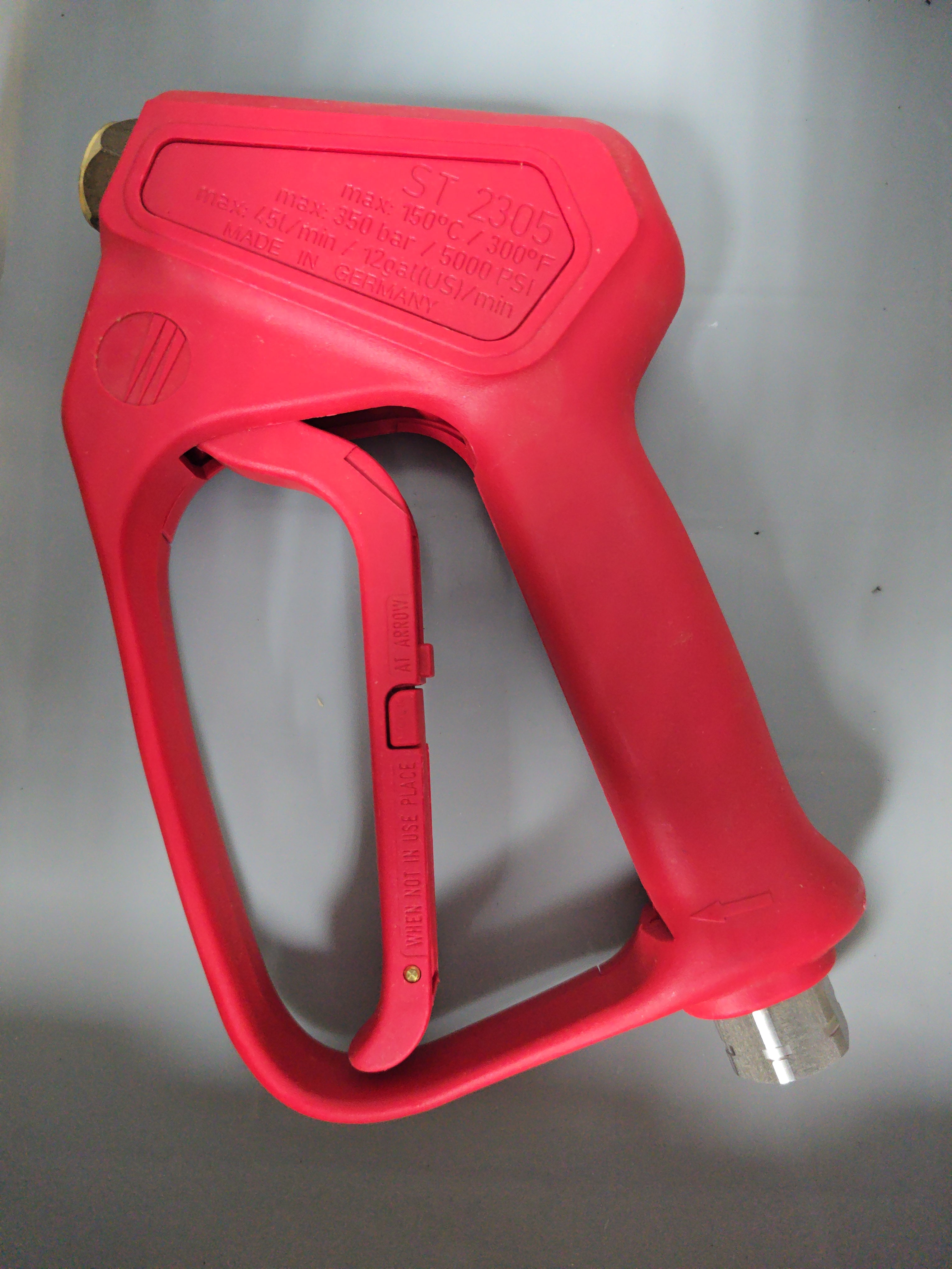 Spray Gun Red